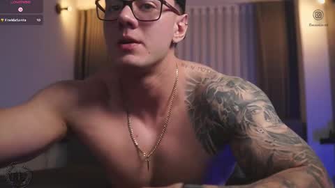 Thomas Falcon online show from 11/01/25, 02:46