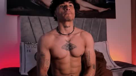 Thomas 3  JUST STAY AND BE MY LAST LOVE online show from 11/08/25, 05:01