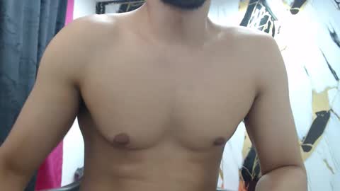 Snapshot of thomas_neuman chatting on 11/24/25, 09:14 Thomas online show from 11/24/25, 09:14