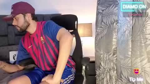 Thomas online show from 10/26/25, 04:13