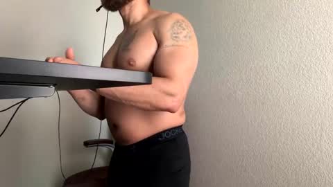 Snapshot of thomasgwhitecft chatting on 10/14/25, 05:47 FatherTime online show from 10/14/25, 05:47