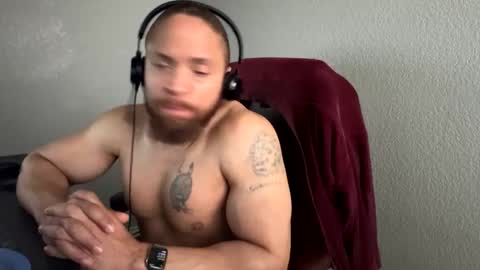 Snapshot of thomasgwhitecft chatting on 10/22/25, 01:22 FatherTime online show from 10/22/25, 01:22