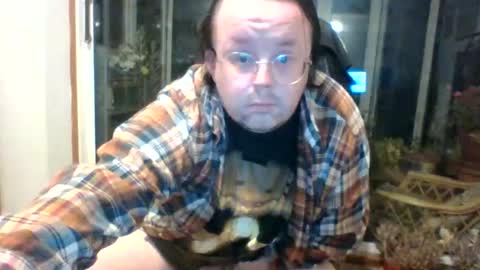 Snapshot of thomsam88 chatting on 10/06/25, 01:14 Thomsam88 check out my bio for loads of hot videos mmmmmmmmmm online show from 10/06/25, 01:14