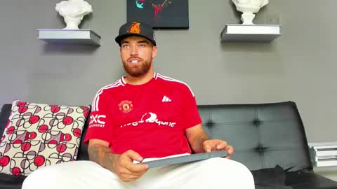 Snapshot of thor_evans chatting on 10/11/25, 07:45 thor_evans online show from 10/11/25, 07:45