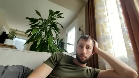 throwawayafteruse20202 online show from 11/17/25, 04:57