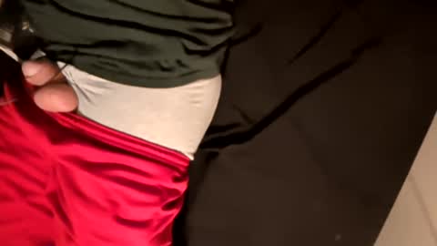 Snapshot of thunder8u42 chatting on 09/30/25, 08:52 thunder8u42 online show from 09/30/25, 08:52