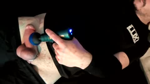 Snapshot of thunder8u42 chatting on 10/01/25, 06:58 thunder8u42 online show from 10/01/25, 06:58