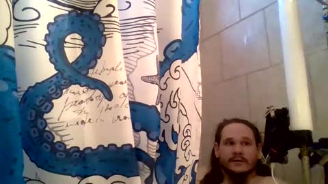 Snapshot of thunder8u42 chatting on 11/12/25, 02:06 thunder8u42 online show from 11/12/25, 02:06