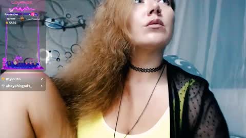 Snapshot of tia_meow chatting on 09/13/25, 09:47 tiameow online show from 09/13/25, 09:47