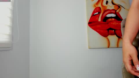 carolina online show from 09/18/25, 01:57