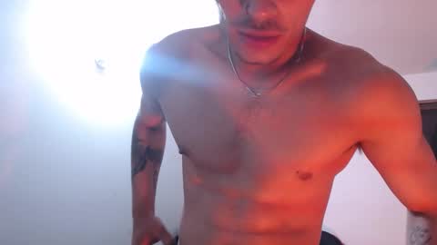 tian_domiza online show from 12/03/25, 02:41