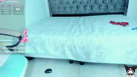 Snapshot of tiana_glowxxx chatting on 01/22/25, 10:05 Tiana online show from 01/22/25, 10:05