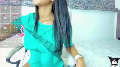 Snapshot of tiana_glowxxx chatting on 02/03/25, 07:10 Tiana online show from 02/03/25, 07:10