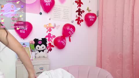 Snapshot of tianale chatting on 02/20/25, 05:01 Tiana Le online show from 02/20/25, 05:01