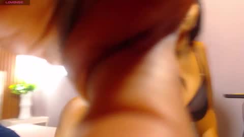 Snapshot of tianasky chatting on 11/09/25, 08:29 tianasky online show from 11/09/25, 08:29