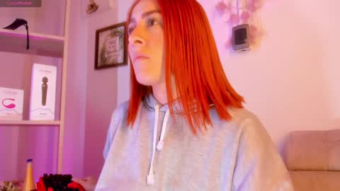 Snapshot of tiarha_ chatting on 01/16/25, 07:38 Tiarha online show from 01/16/25, 07:38