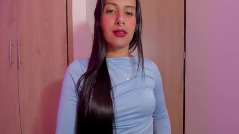 Snapshot of tif_queen chatting on 11/30/25, 10:25 Tif online show from 11/30/25, 10:25