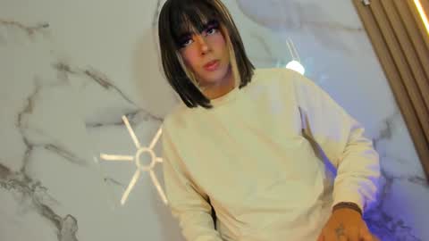 Snapshot of tiff_valentine chatting on 02/16/25, 02:09 Tiffany online show from 02/16/25, 02:09