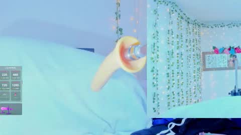 Snapshot of tiffanny_love__ chatting on 11/07/25, 09:09 Tiffanny online show from 11/07/25, 09:09