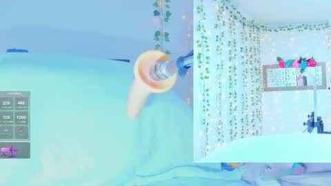 Snapshot of tiffanny_love__ chatting on 11/13/25, 08:57 Tiffanny online show from 11/13/25, 08:57