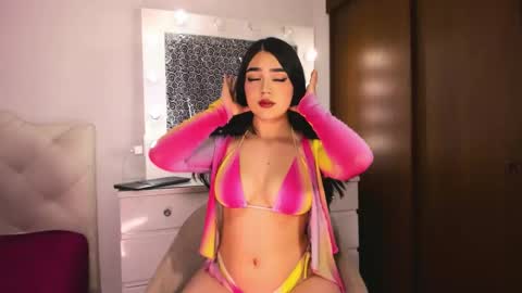 Tiff online show from 11/12/25, 03:18