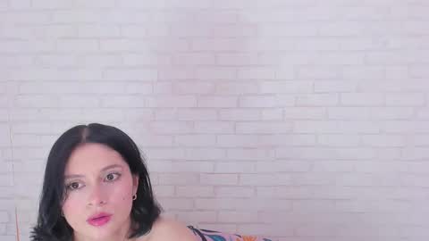 Snapshot of tiffany_mendez chatting on 12/27/24, 12:01 tiffany_mendez online show from 12/27/24, 12:01