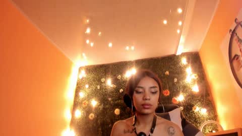 Snapshot of tiffany_sander chatting on 12/15/24, 05:13 tiffany_sander online show from 12/15/24, 05:13
