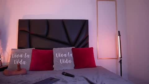 tiffany_sander online show from 10/24/25, 04:09