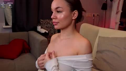 Snapshot of tiffany_sweetie chatting on 11/25/25, 12:05 Tiffany online show from 11/25/25, 12:05