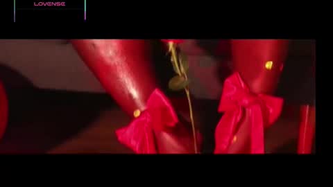 tifanny online show from 11/15/25, 07:38