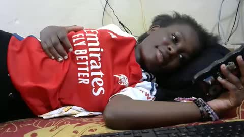 Snapshot of tight_pussie chatting on 10/21/25, 11:11 tight_pussie online show from 10/21/25, 11:11