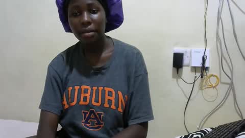 Snapshot of tight_pussie chatting on 11/02/25, 05:48 tight_pussie online show from 11/02/25, 05:48