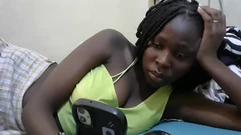 Snapshot of tight_pussie chatting on 11/15/25, 11:29 tight_pussie online show from 11/15/25, 11:29