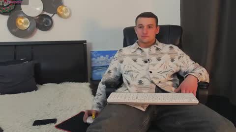 ask me online show from 01/13/25, 03:15