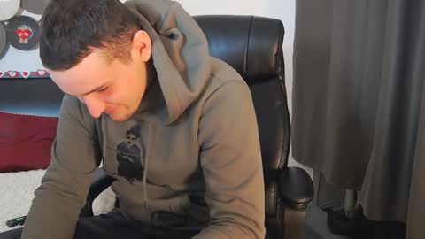 ask me online show from 02/08/25, 05:18