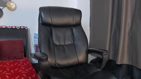 ask me online show from 02/12/25, 07:55