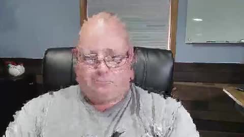Snapshot of time2unwind033 chatting on 09/08/25, 05:34 time2unwind033 online show from 09/08/25, 05:34