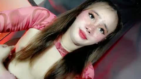 Snapshot of timea_slut69xx chatting on 09/17/25, 06:26 Happy Birthday To Me online show from 09/17/25, 06:26