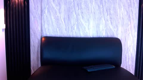 Snapshot of timmcloud chatting on 11/12/25, 11:43 Timm online show from 11/12/25, 11:43