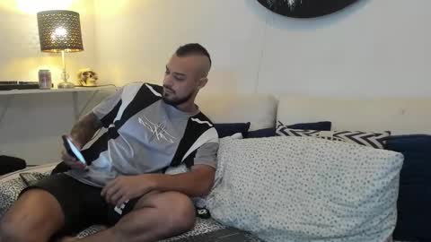 Snapshot of timothy_eliot chatting on 10/24/25, 02:41 wanna play bareback uncut colombian couple new twink bbk online show from 10/24/25, 02:41