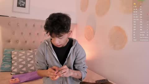 Timothy 21 years old online show from 12/25/24, 07:13