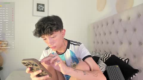 Timothy 21 years old online show from 01/26/25, 10:35