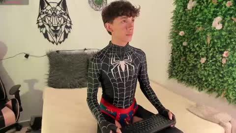 Timothy 21 years old online show from 03/03/25, 04:58