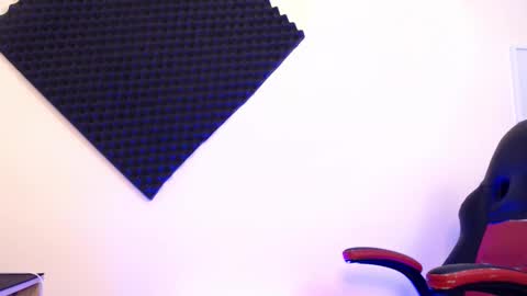 Tinammml online show from 11/06/25, 10:21