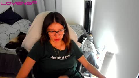 Snapshot of tinaricci chatting on 12/11/24, 11:00 Tina online show from 12/11/24, 11:00