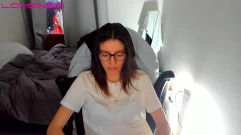 Snapshot of tinaricci chatting on 01/15/25, 07:34 Tina online show from 01/15/25, 07:34