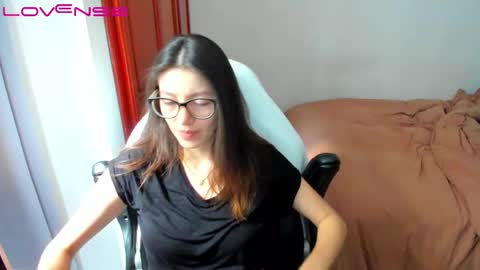 Snapshot of tinaricci chatting on 10/02/25, 07:54 Tina online show from 10/02/25, 07:54
