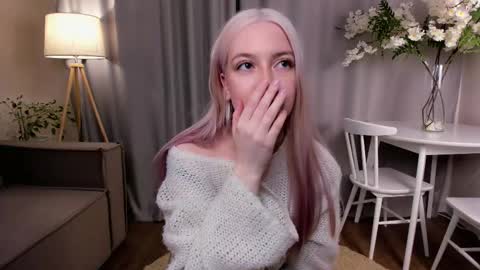 Annie online show from 10/22/25, 10:42