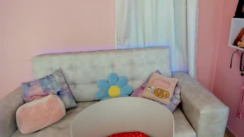 tiny_cora online show from 02/21/25, 04:48