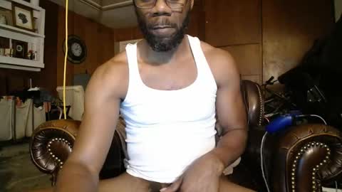 tinycock_1979 online show from 10/01/25, 08:20